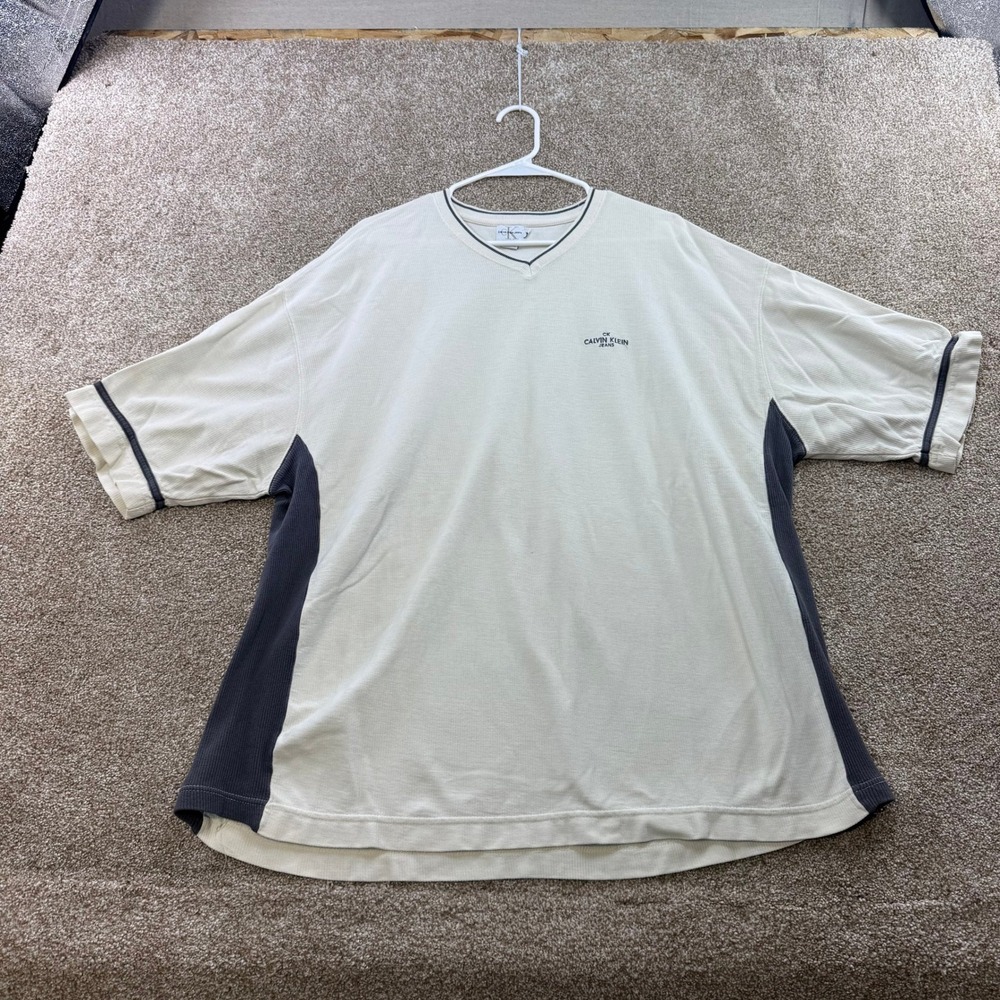 Calvin Klein Jeans Mens XL T-Shirt Cream Gray Short Sleeve V-Neck Cotton Y2K 90s
